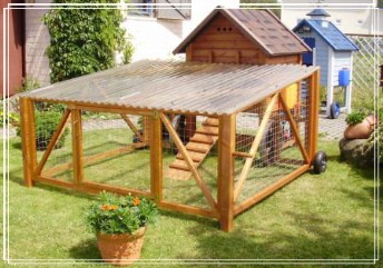 Мобильный домик для кур с выгулом